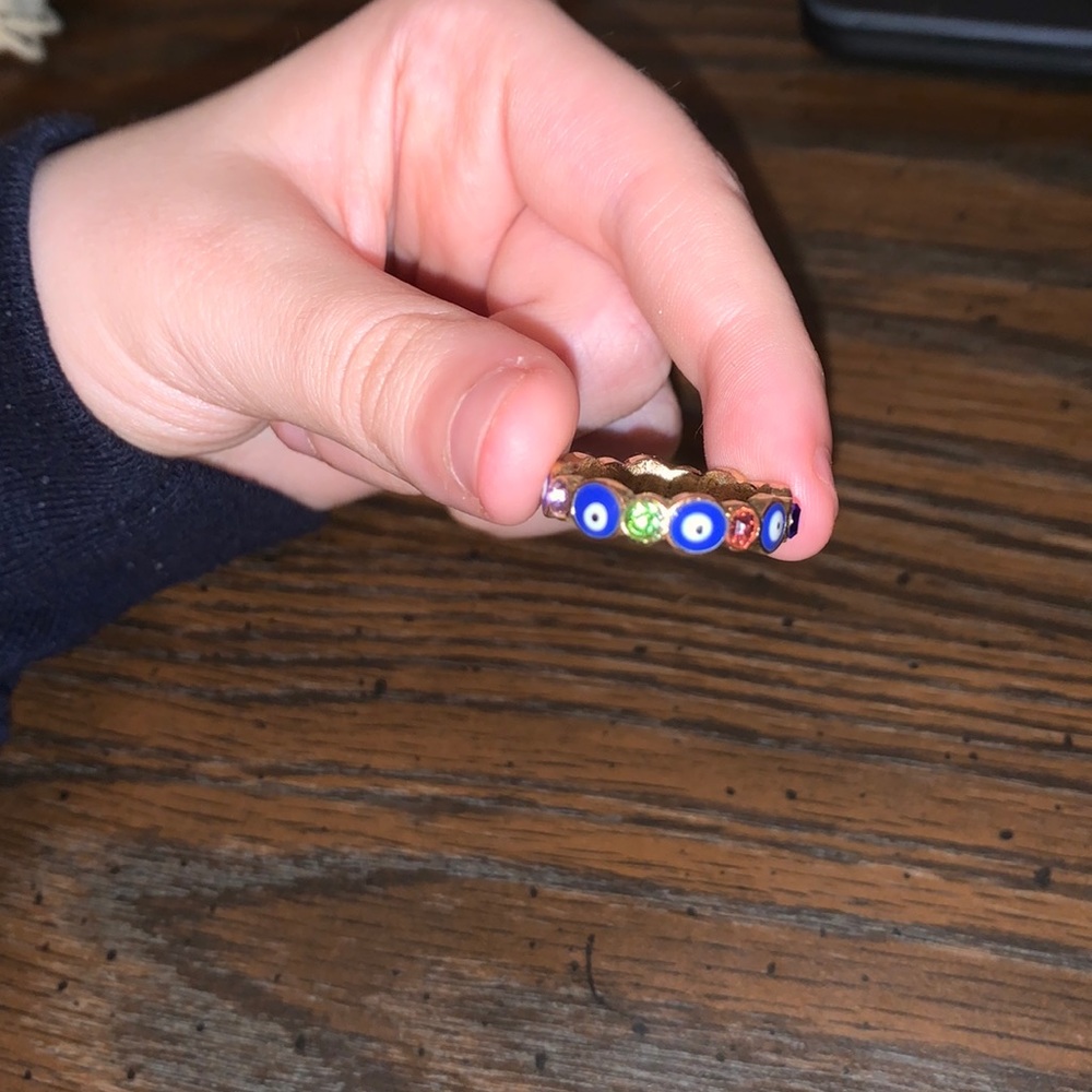 Amazon multicolored jeweled ring with designs🤍